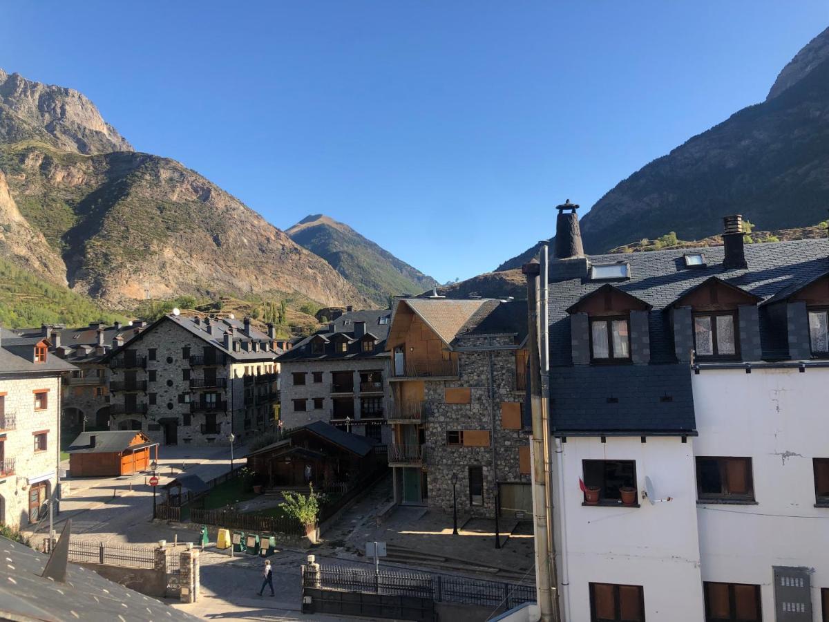 B26 - Edif Los Tilos Ii, 3º - Villmor Benasque Exterior photo
